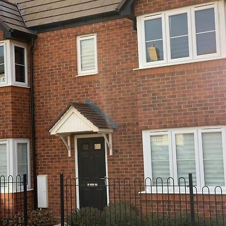 Stanton Cross 5 Persons 3 Bed Home Уелингбъро Екстериор снимка