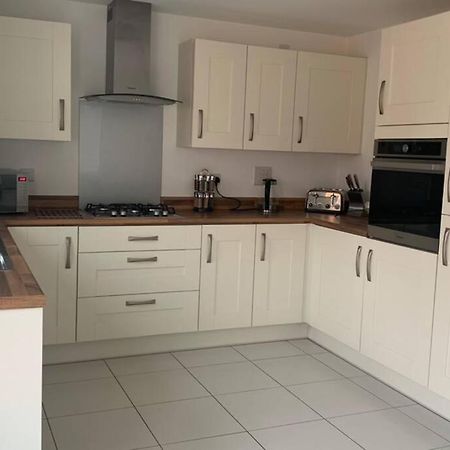 Stanton Cross 5 Persons 3 Bed Home Уелингбъро Екстериор снимка
