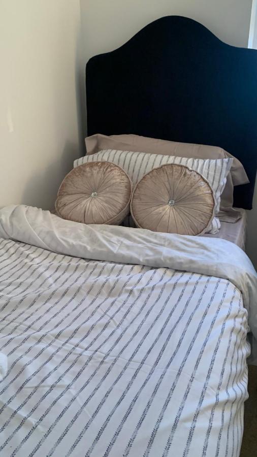 Stanton Cross 5 Persons 3 Bed Home Уелингбъро Екстериор снимка