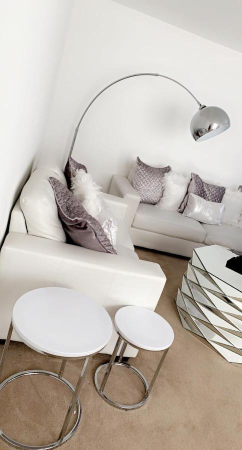 Stanton Cross 5 Persons 3 Bed Home Уелингбъро Екстериор снимка